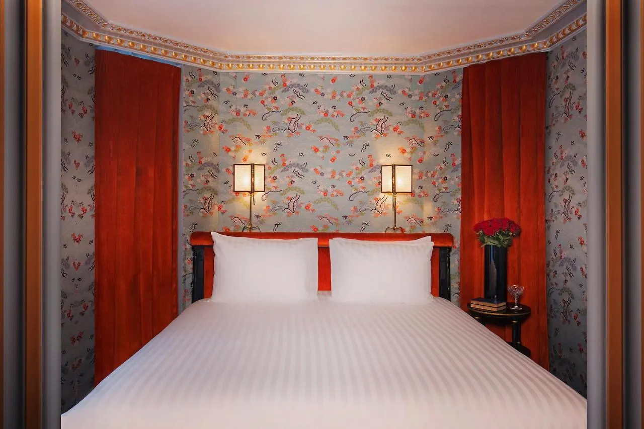 Maison Proust, & La Otel Paris