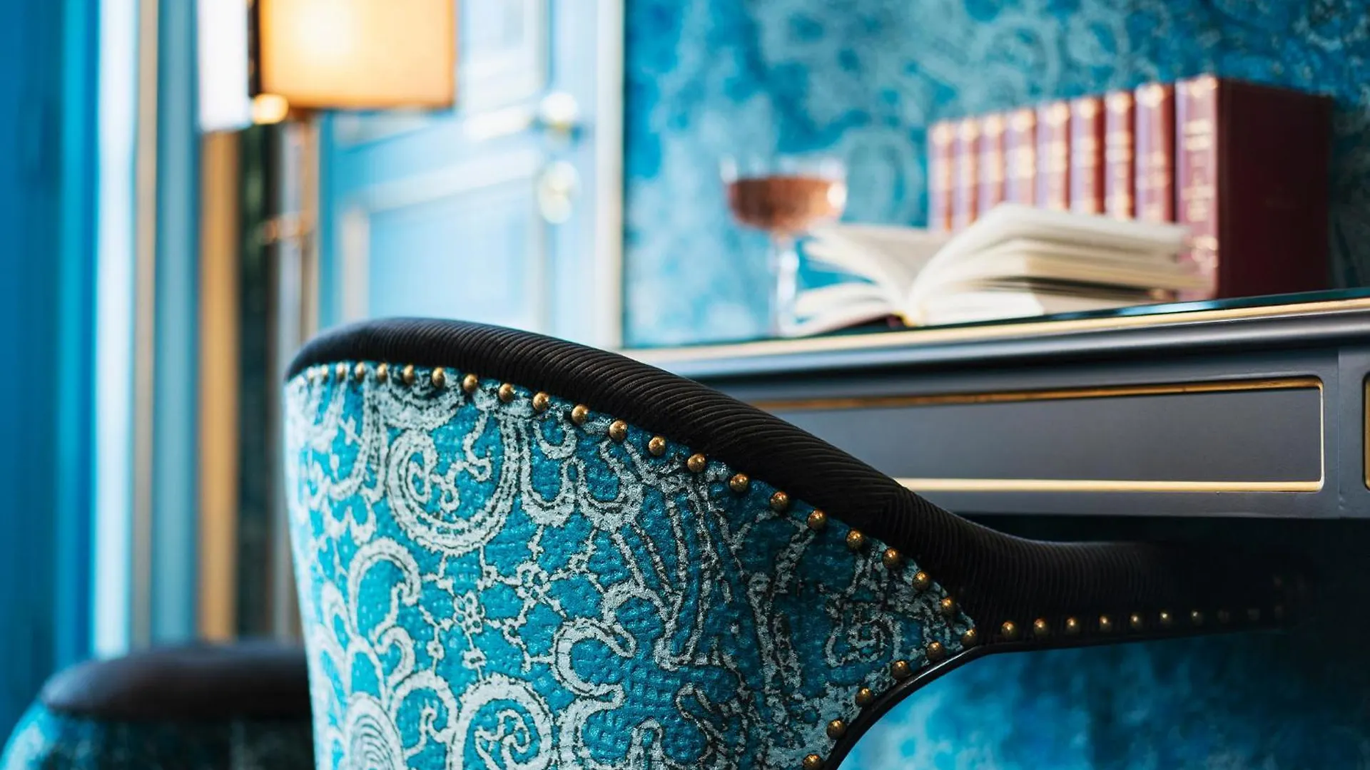 Maison Proust, & La Hotel Paris